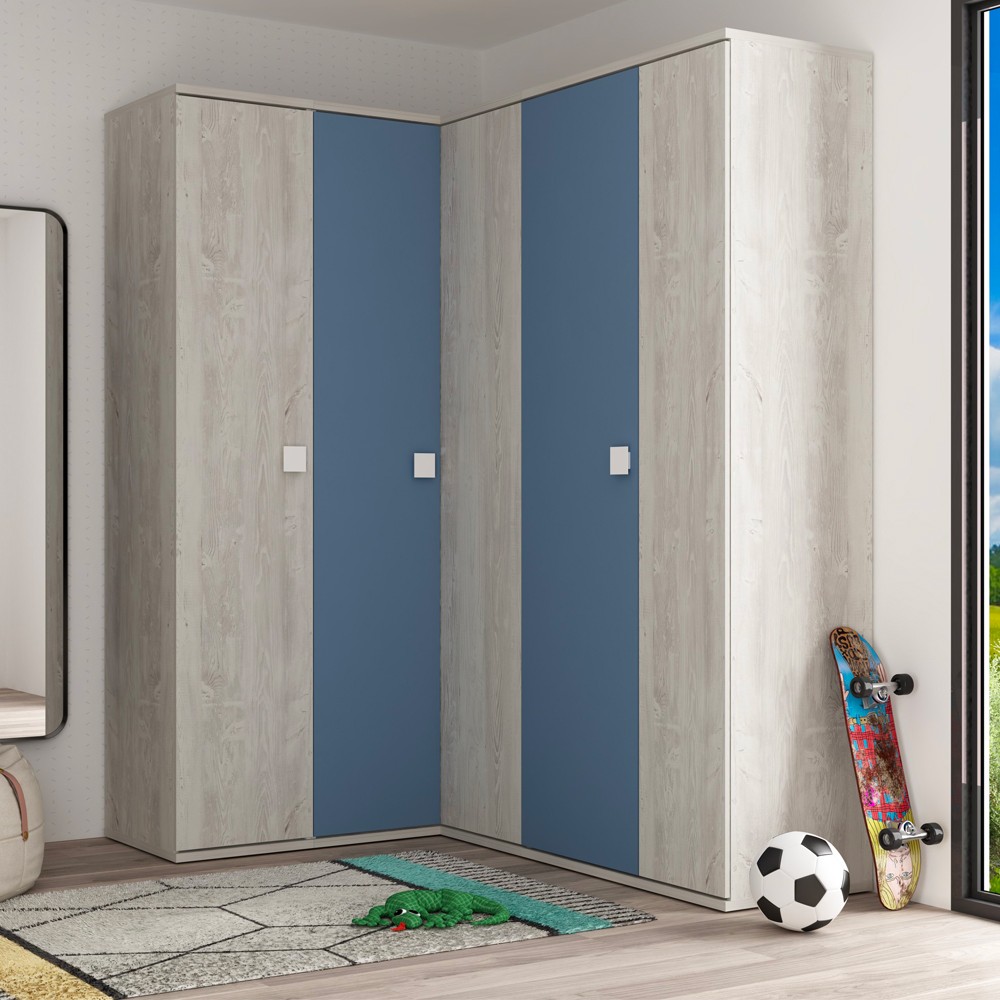 Armadio ad angolo 5 ante in colore bianco consumato e celeste Armadio ad angolo 5 ante in colore bianco consumato e celeste