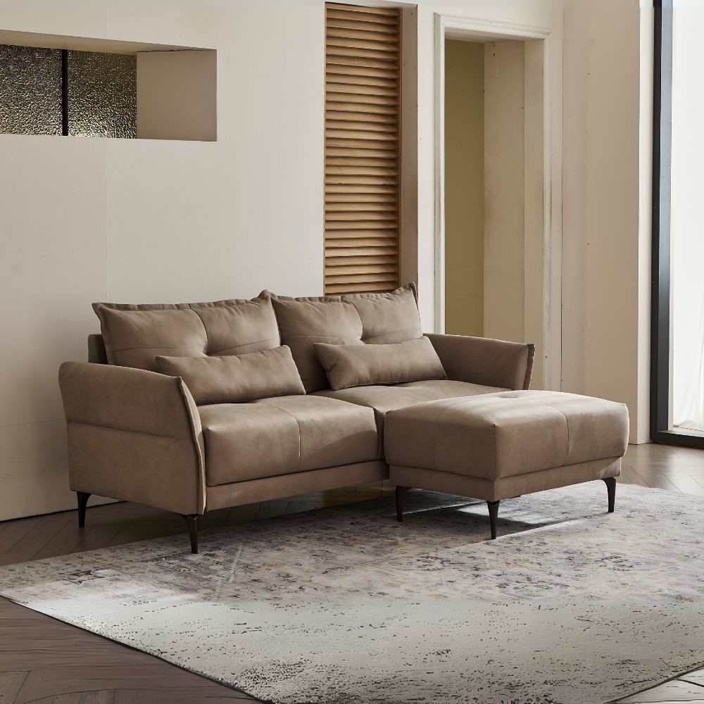 Divano 3 posti Nutmeg con pouff in tessuto Mia 103-05 beige Divano 3 posti Nutmeg con pouff in tessuto Mia 103-05 beige