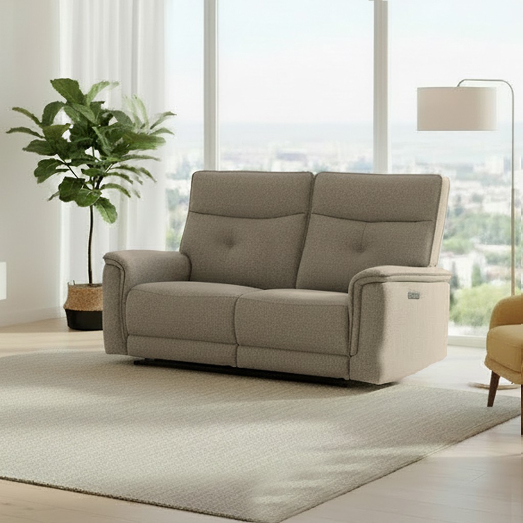 Divano recliner Elysio 3 posti elettrico in tessuto G093 sabbia Divano recliner Elysio 3 posti elettrico in tessuto G093 sabbia