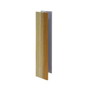 Giunzione lineare per zoccolo in PVC H 10 cm. faggio