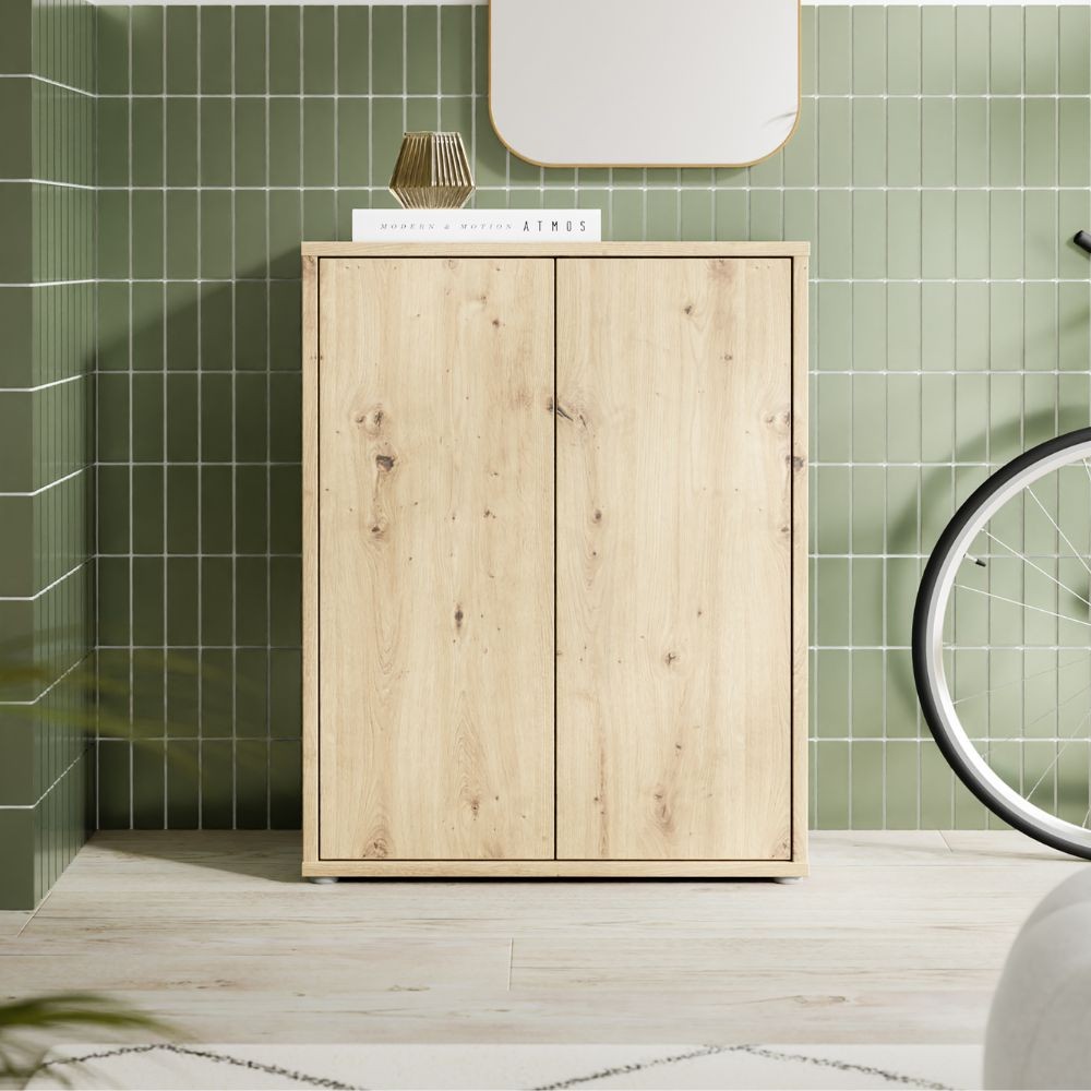 Mobile multiuso Medea 2 ante colore rovere 74.5x34.9xH 99.1 cm. Mobile multiuso Medea 2 ante colore rovere 74.5x34.9xH 99.1 cm.