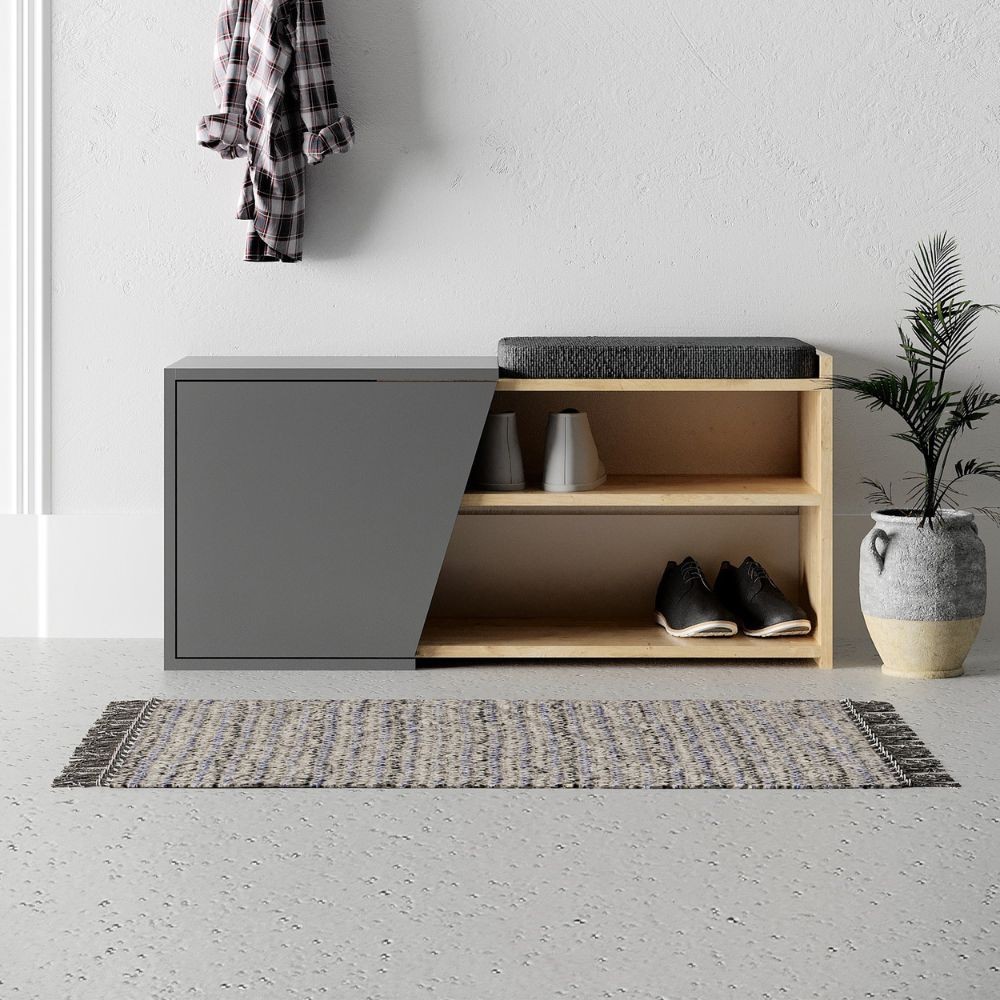 Panca scarpiera Fiona con struttura rovere e frontali antracite con cuscino Panca scarpiera Fiona con struttura rovere e frontali antracite con cuscino