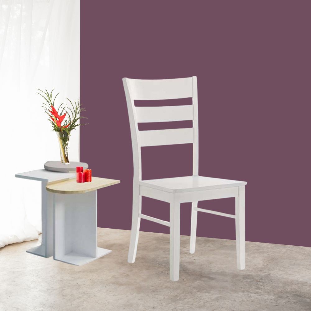 Sedia in legno Lisa colore bianco laccato opaco H 99x46x54.5 cm. set 2 pezzi Sedia in legno Lisa colore bianco laccato opaco H 99x46x54.5 cm. set 2 pezzi