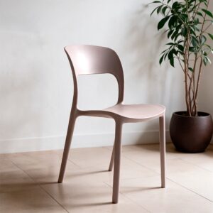 Sedia in polipropilene Vela con schienale ergonomico con apertura centrale colore taupe grey set 4 pezzi