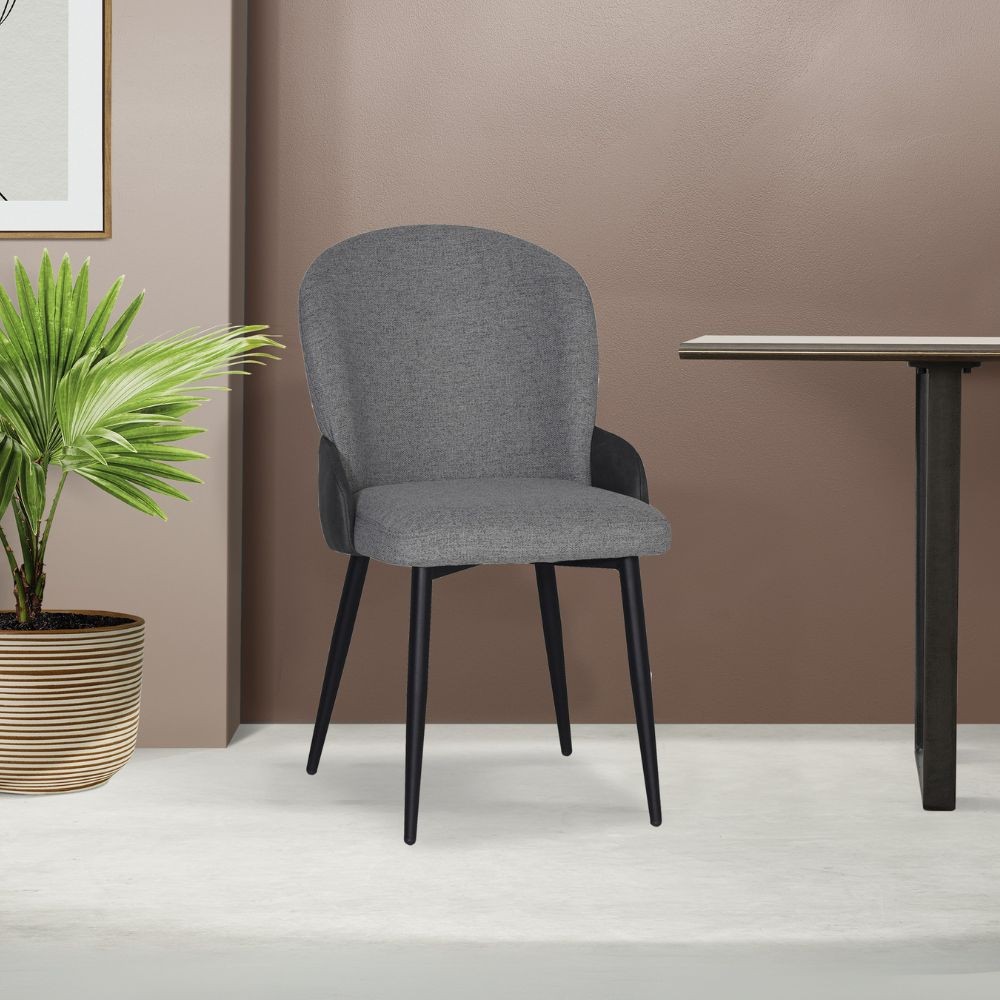 Sedia Simo in tessuto Nordic 16 grigio chiaro con dettaglio posteriore in nabuk Uras 10 antracite e gambe nere set 2 pezzi Sedia Simo in tessuto Nordic 16 grigio chiaro con dettaglio posteriore in nabuk Uras 10 antracite e gambe nere set 2 pezzi