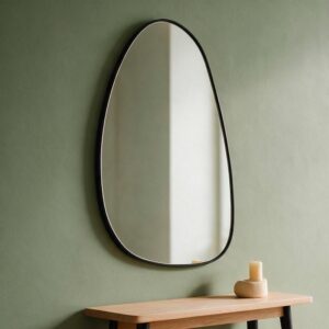 Specchio da parete asimmetrico con cornice nera Specchio4