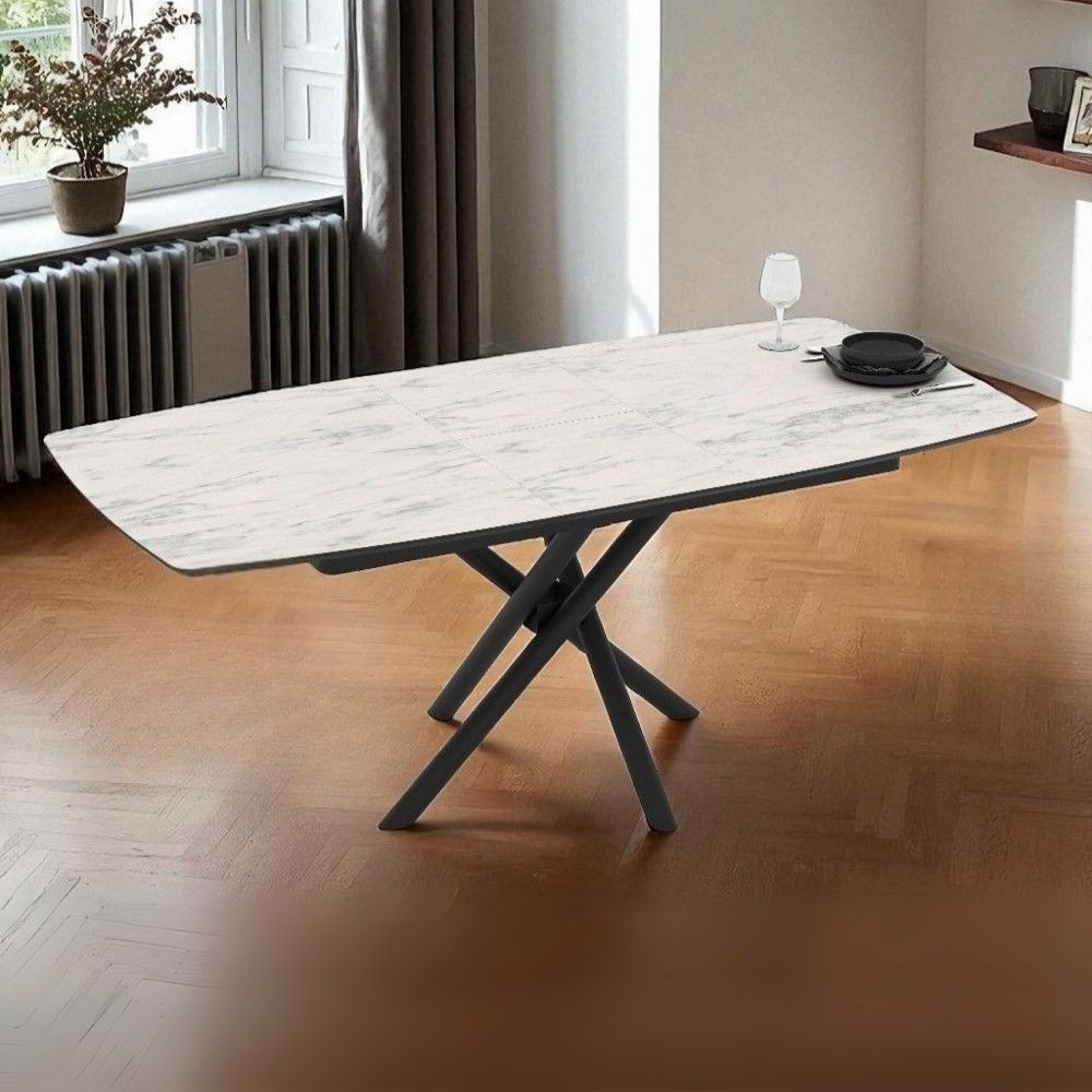 Tavolo allungabile Katrin con piano colore marmo bianco e strutta nera Tavolo allungabile Katrin con piano colore marmo bianco e strutta nera
