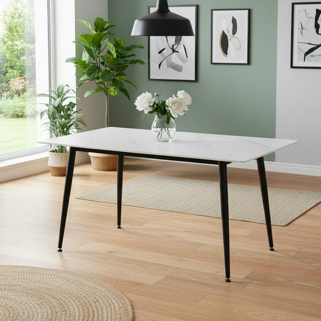 Tavolo fisso Kilo 160x90 cm. con piano in ceramica effetto marmo bianco opaco e gambe nere Tavolo fisso Kilo 160x90 cm. con piano in ceramica effetto marmo bianco opaco e gambe nere