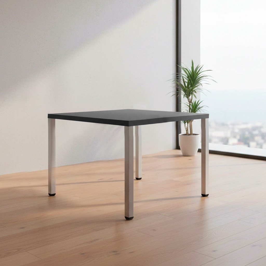 Tavolo quadrato Leccino 80x80 cm con piano antracite e gambe in alluminio Tavolo quadrato Leccino 80x80 cm con piano antracite e gambe in alluminio